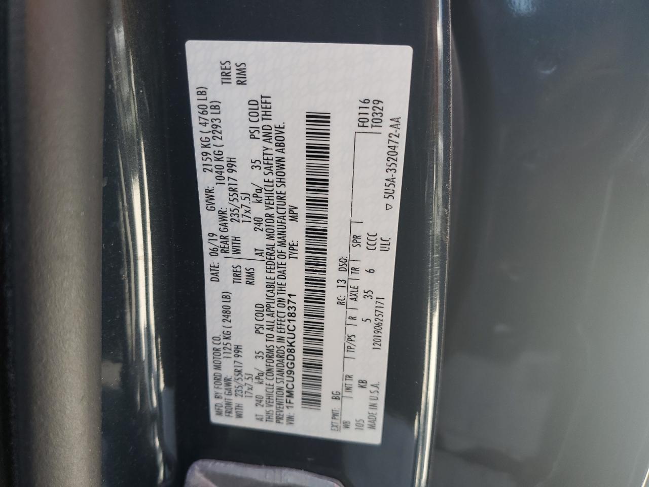 1FMCU9GD8KUC18371 2019 Ford Escape Se