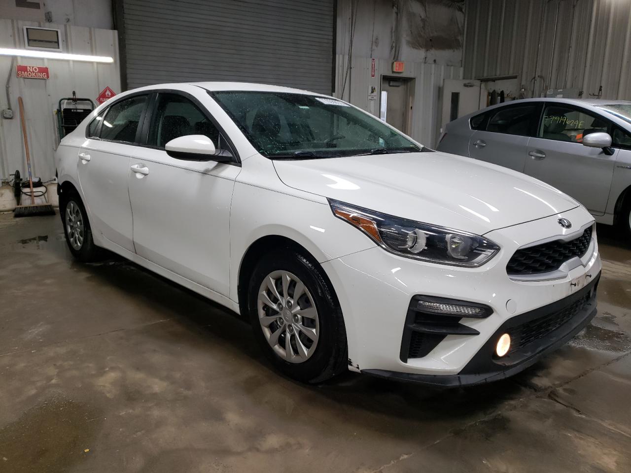 2019 Kia Forte Fe VIN: 3KPF24ADXKE010588 Lot: 77036614