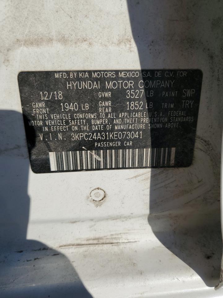 3KPC24A31KE073041 2019 Hyundai Accent Se