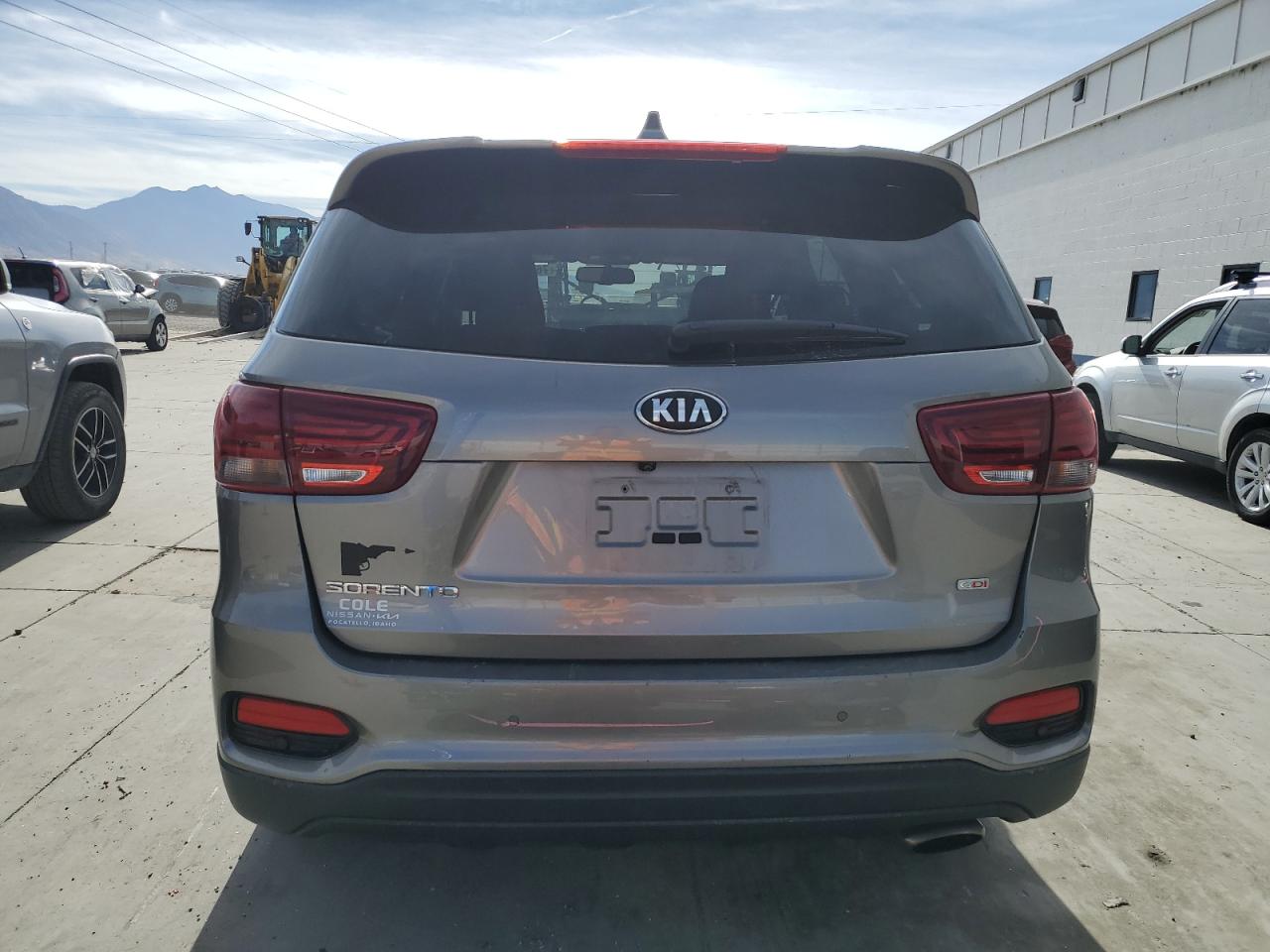 2019 Kia Sorento L VIN: 5XYPGDA3XKG453064 Lot: 76305924