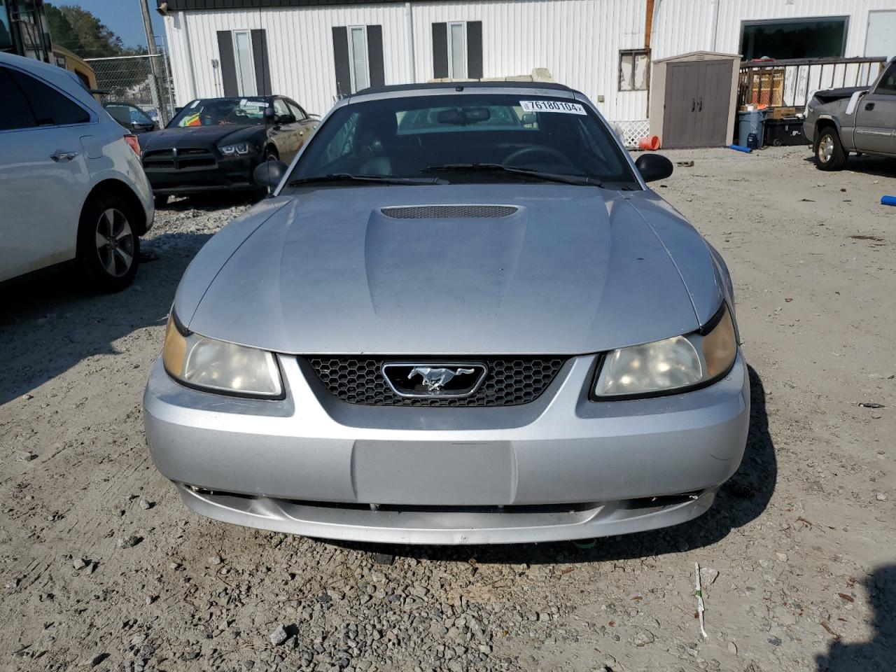 2000 Ford Mustang VIN: 1FAFP4444YF184769 Lot: 76180104