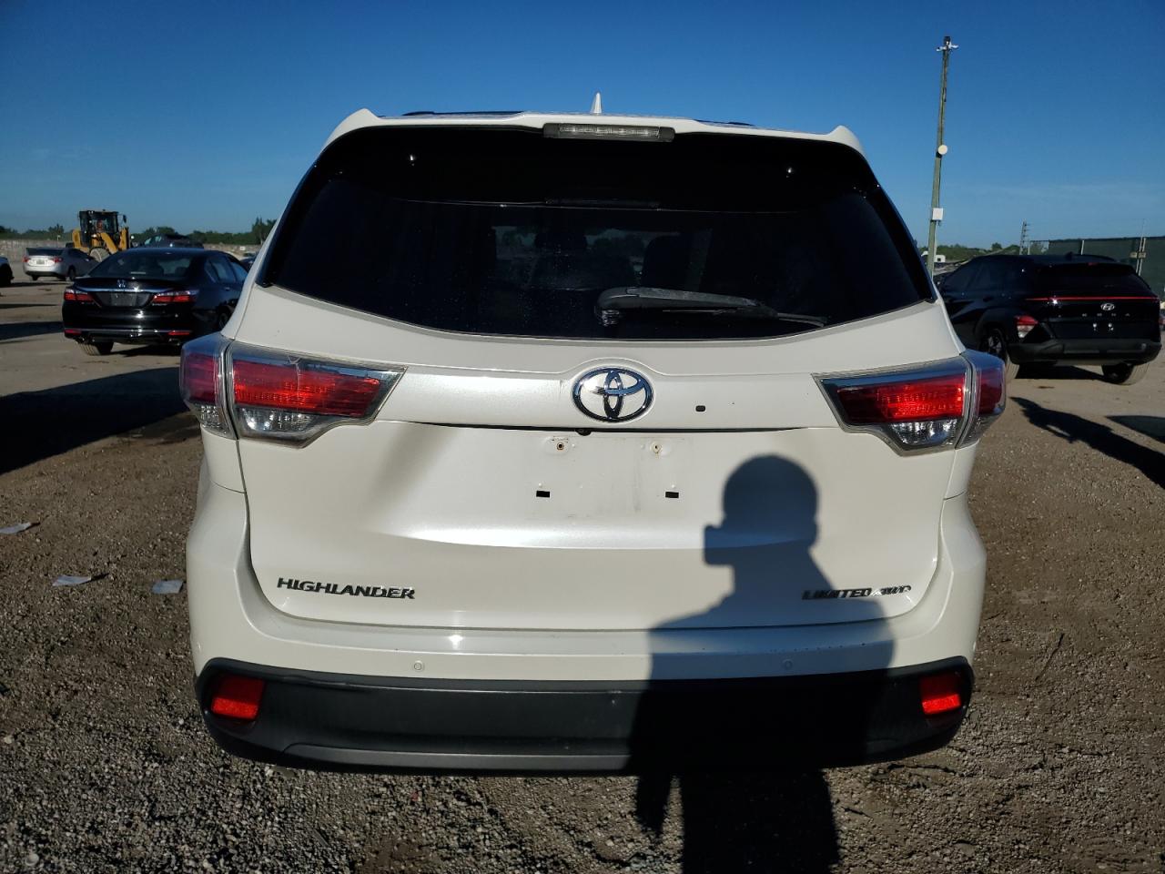 2015 Toyota Highlander Limited VIN: 5TDDKRFH4FS095066 Lot: 77333944