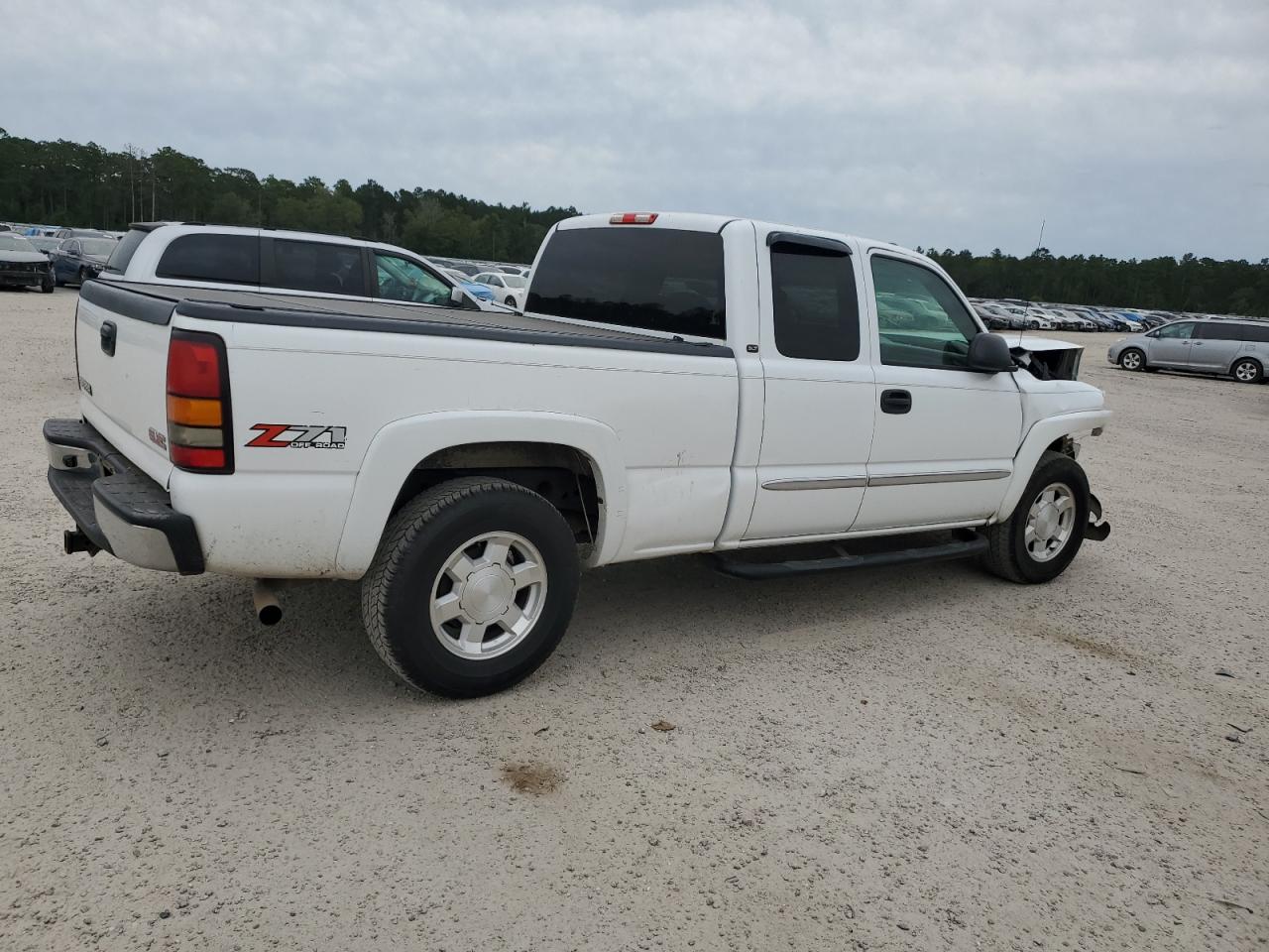 2005 GMC New Sierra K1500 VIN: 1GTEK19Z75Z228300 Lot: 74234224