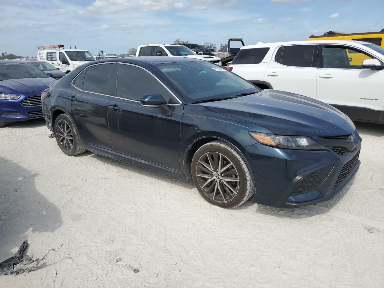 2021 Toyota Camry - Image 4