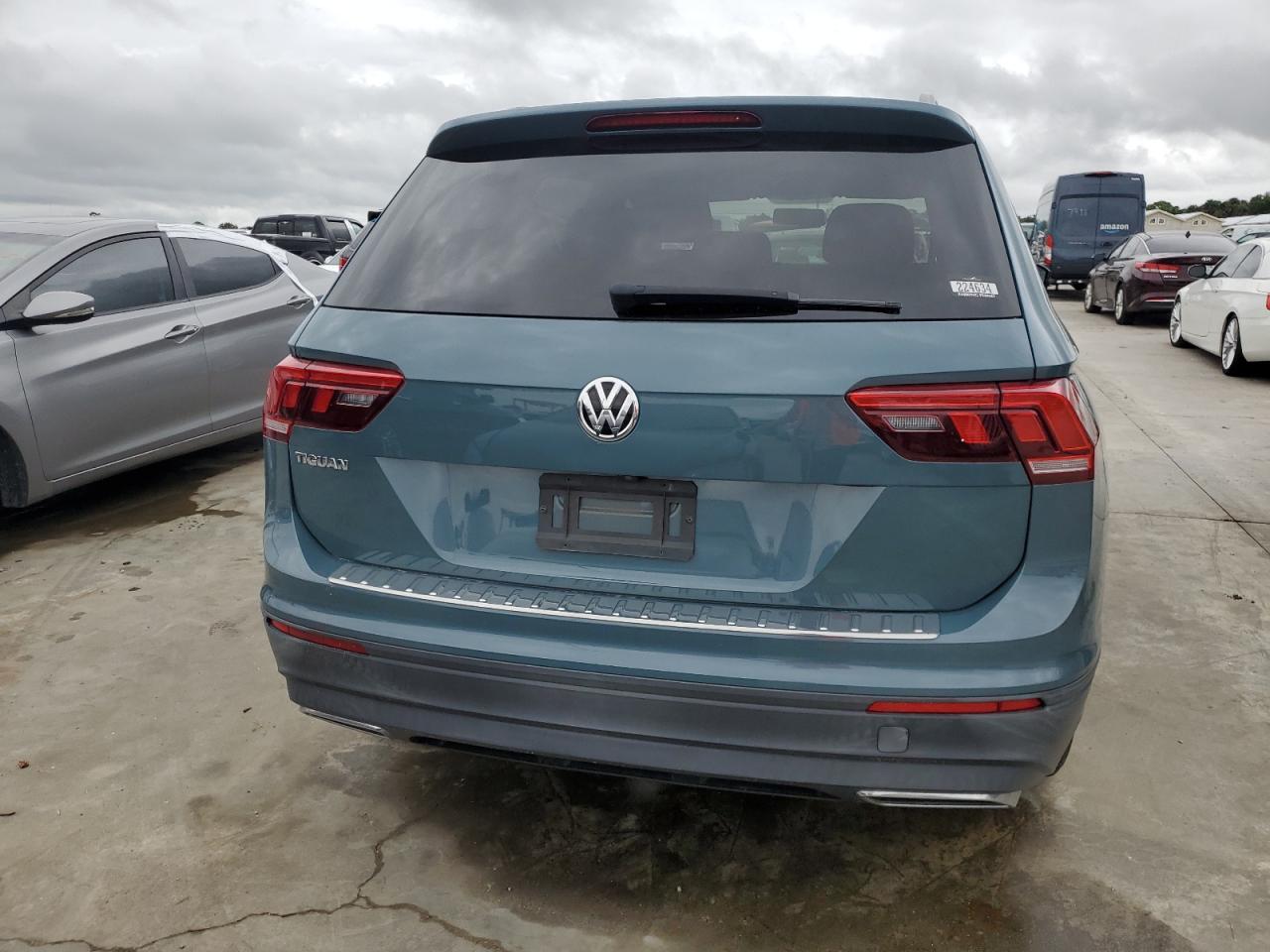 3VV1B7AX5KM122504 2019 Volkswagen Tiguan S