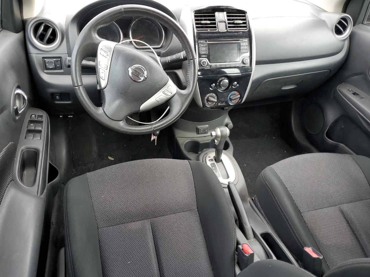 2018 Nissan Versa - Image 8