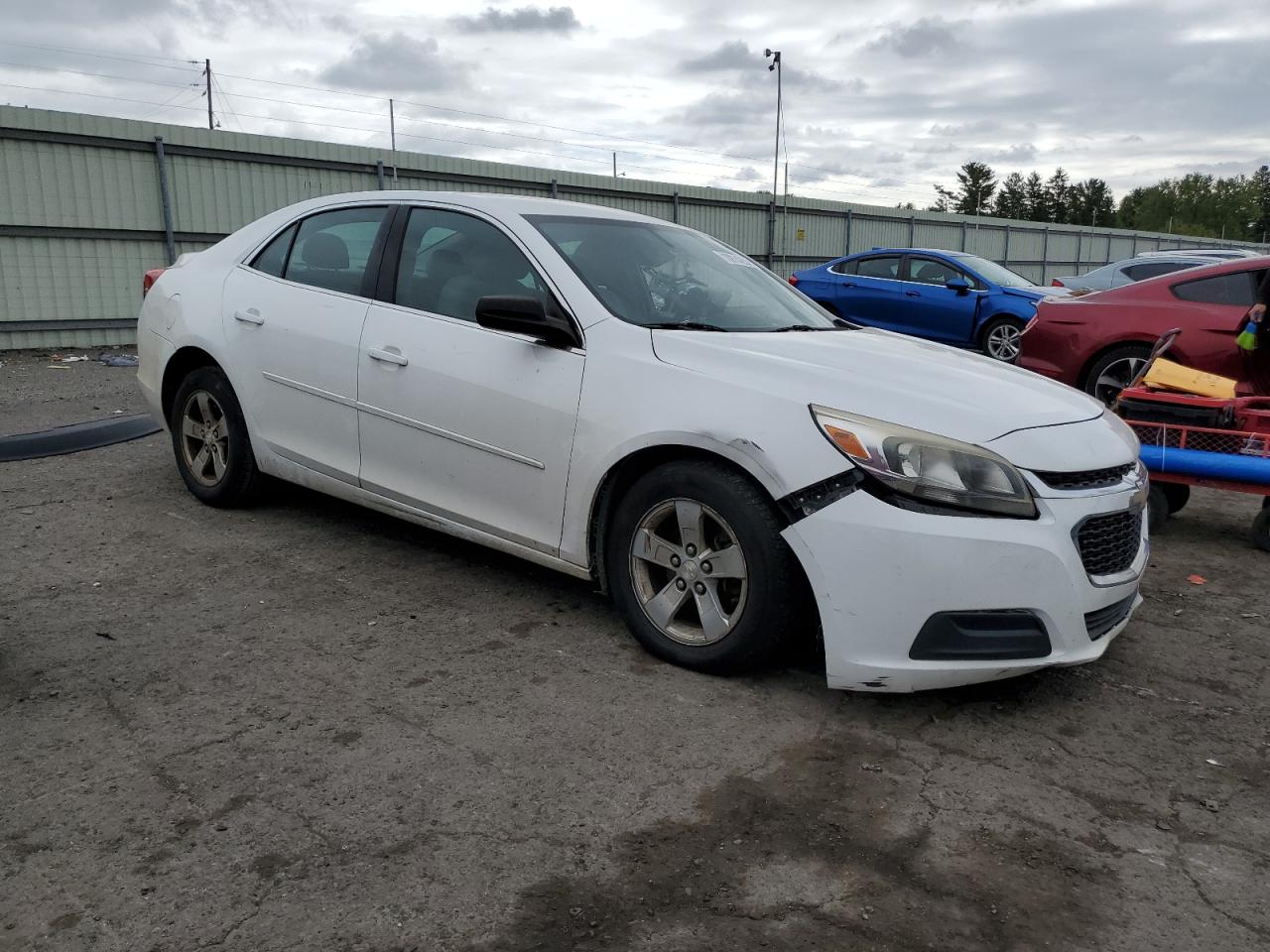 2015 Chevrolet Malibu - Image 4