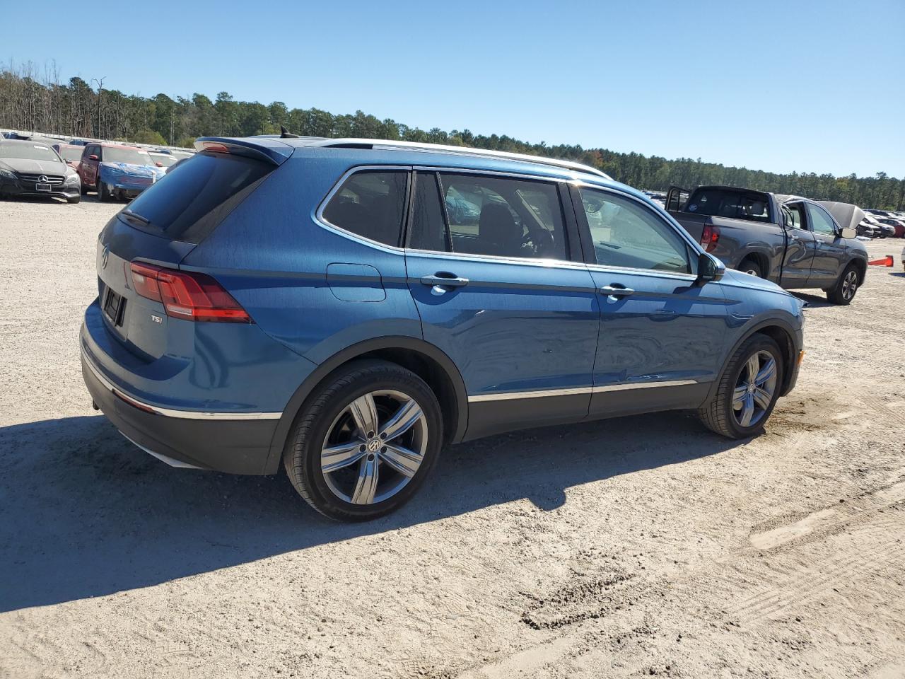 2018 Volkswagen Tiguan Sel Premium VIN: 3VV5B7AX2JM004684 Lot: 76739784