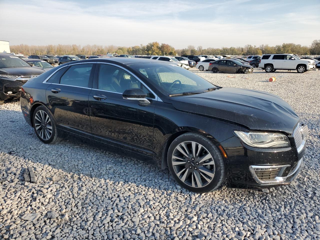 2017 Lincoln MKZ - Image 4