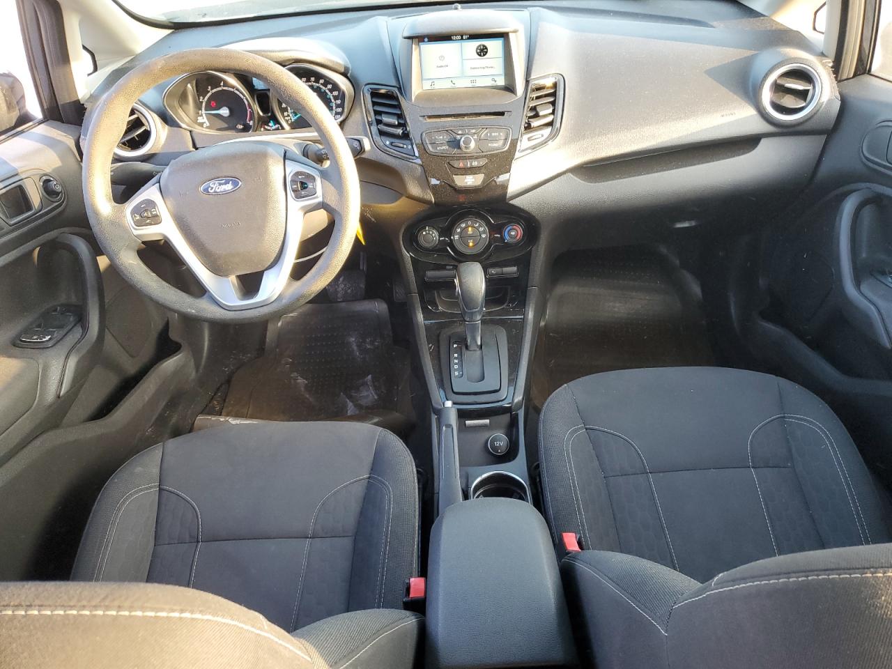 VIN 3FADP4BJ0KM106139 2019 FORD FIESTA no.8