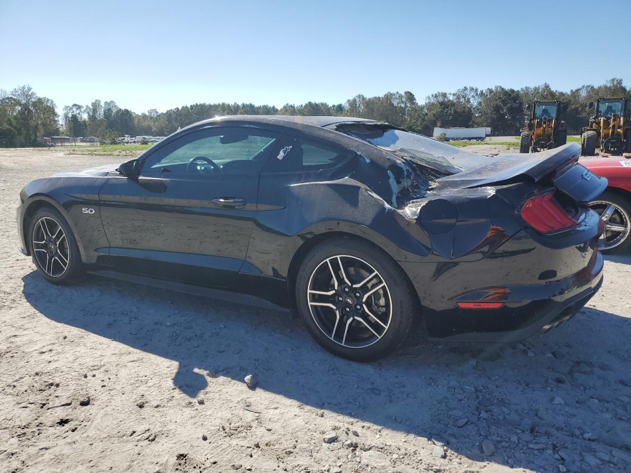 1FA6P8CF2J5161674 2018 FORD MUSTANG - Image 2