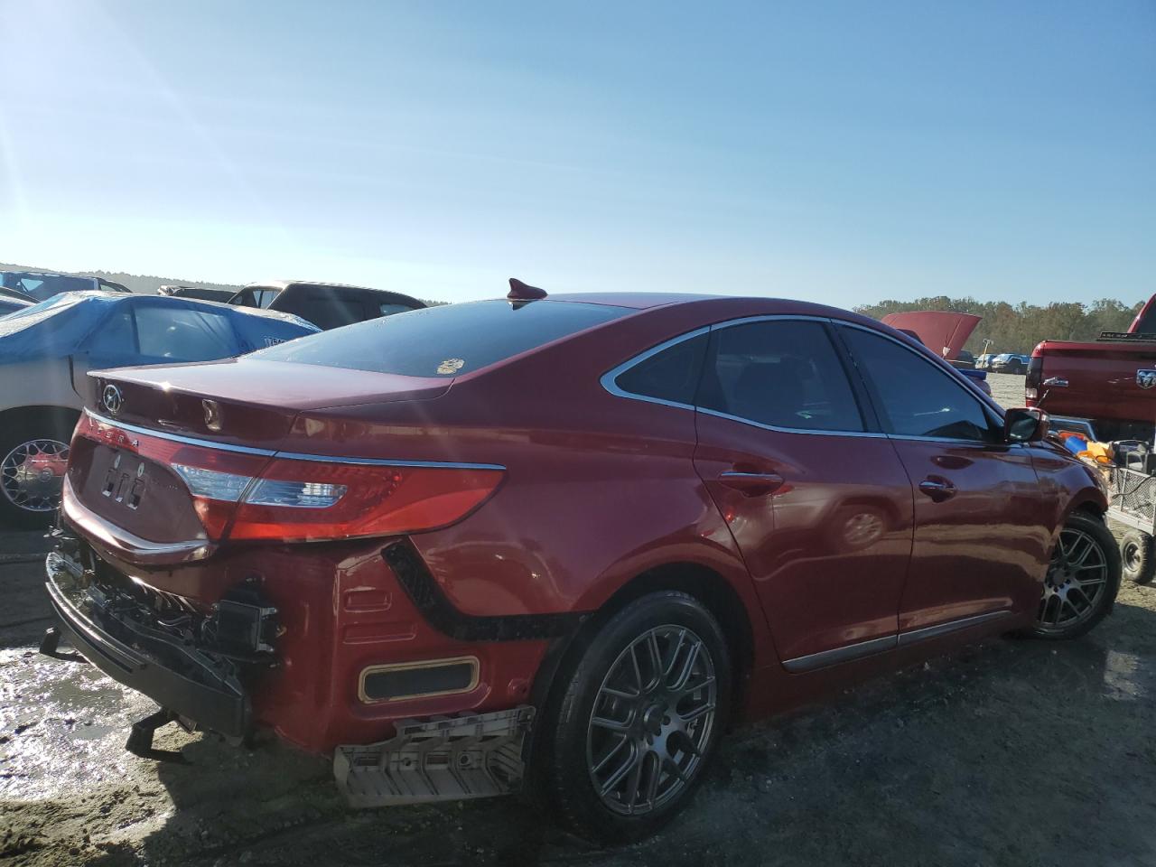 2015 Hyundai Azera - Image 3