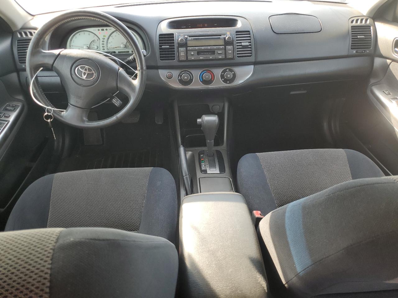 2003 Toyota Camry - Image 8