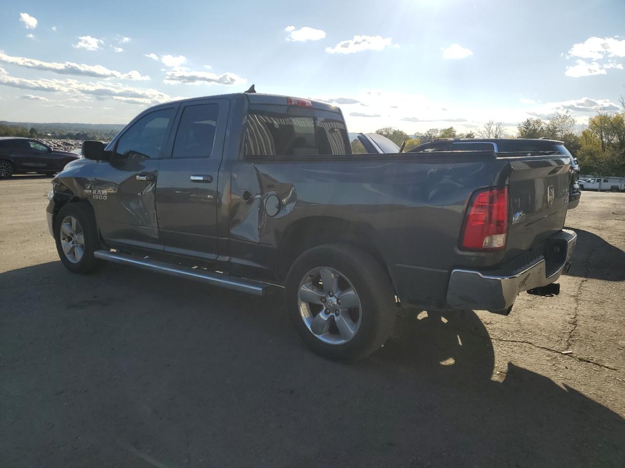 2014 RAM 1500 - Image 2