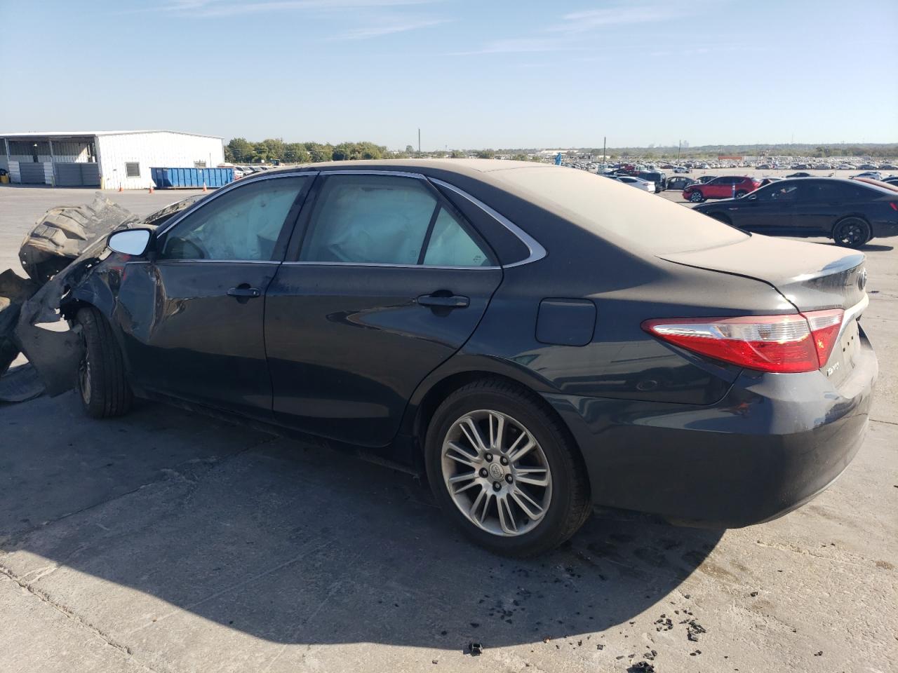 2015 Toyota Camry Le VIN: 4T4BF1FK2FR450161 Lot: 77686444