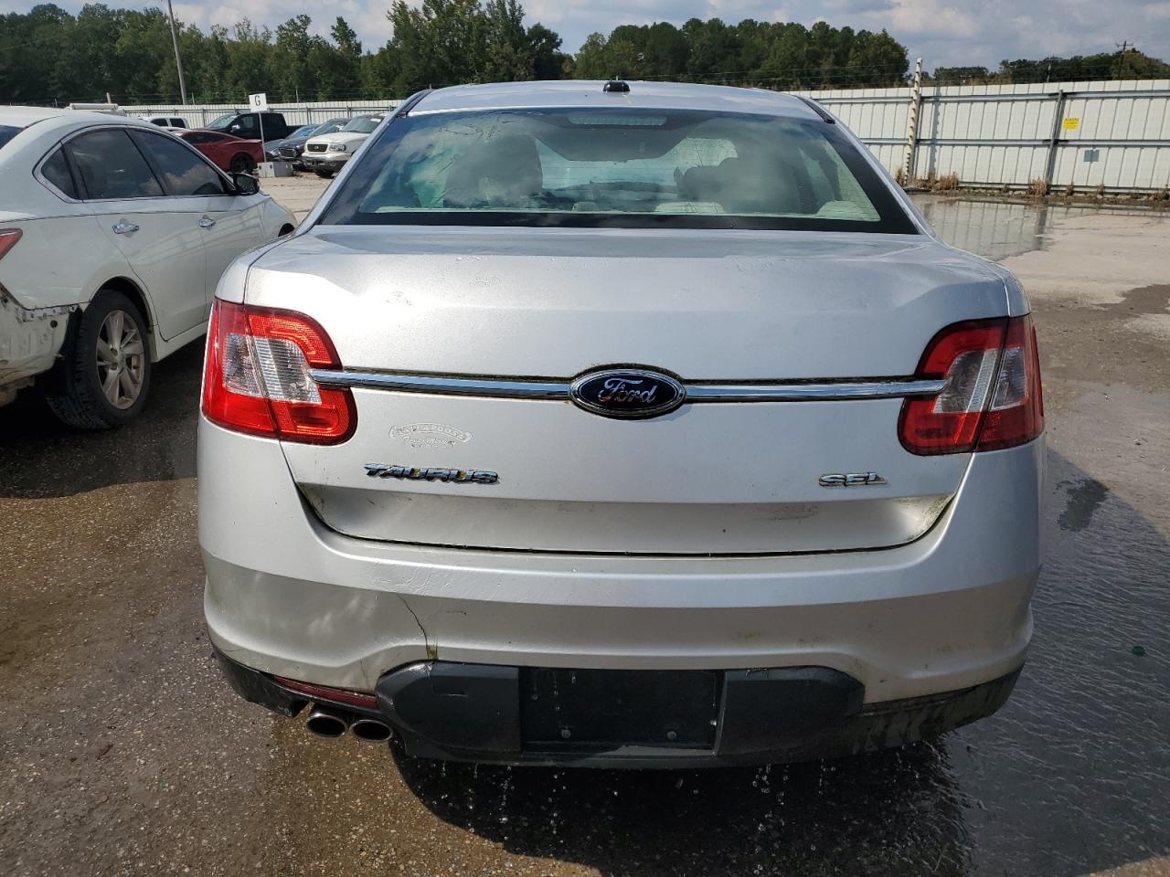 2011 Ford Taurus Sel VIN: 1FAHP2EW3BG188438 Lot: 75275154