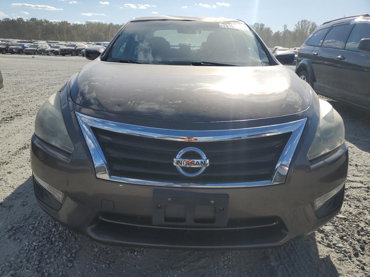 2015 Nissan Altima - Image 5