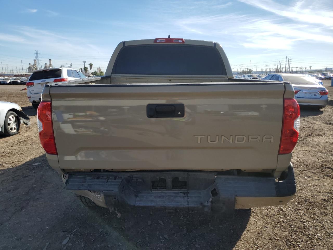 2020 Toyota Tundra Crewmax Sr5 VIN: 5TFDY5F18LX927931 Lot: 76141164