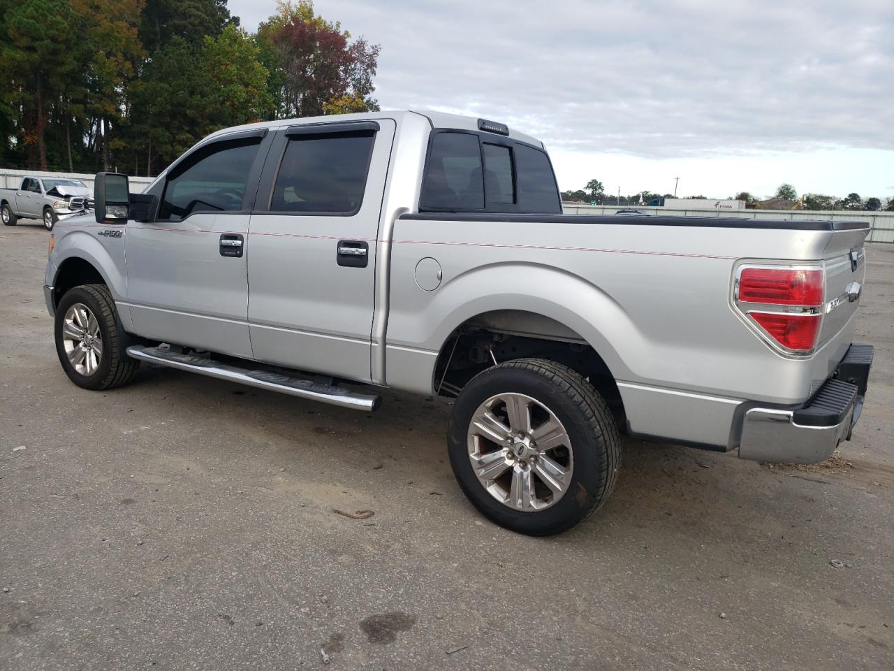 2013 Ford F-150 - Image 2