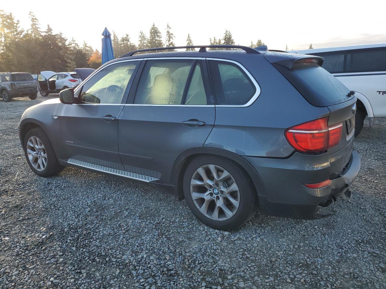 2013 BMW X5 - Image 2