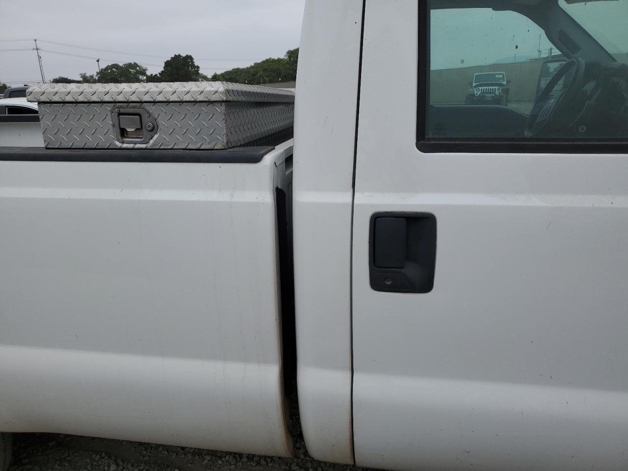 2013 Ford F250 - Image 10