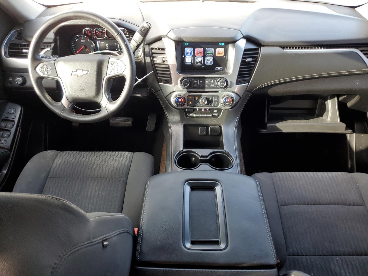 2016 Chevrolet Suburban - Image 8