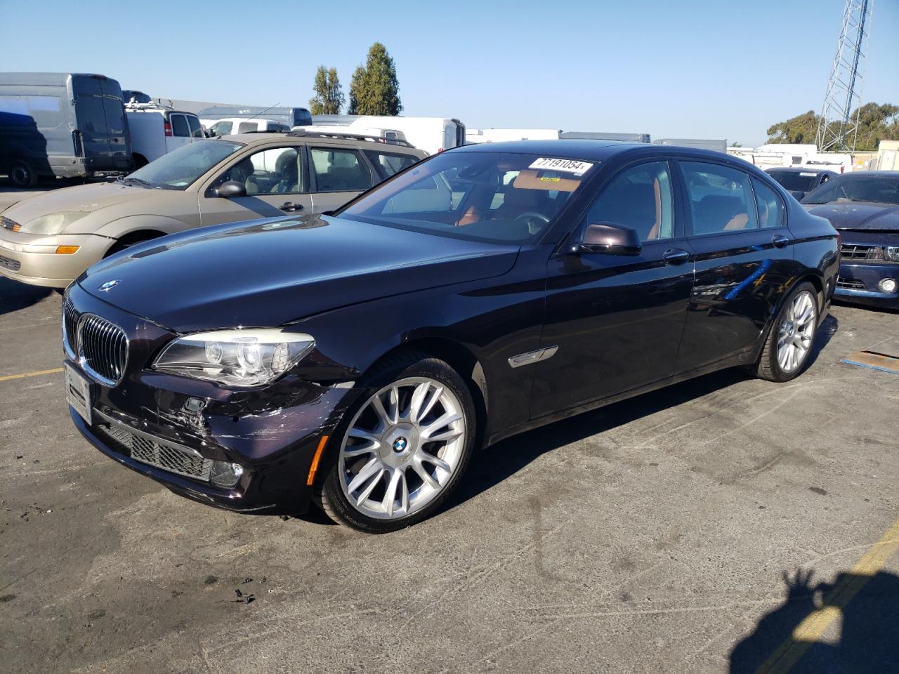 2011 Bmw 750 Li продається в Hayward, CA - Front End