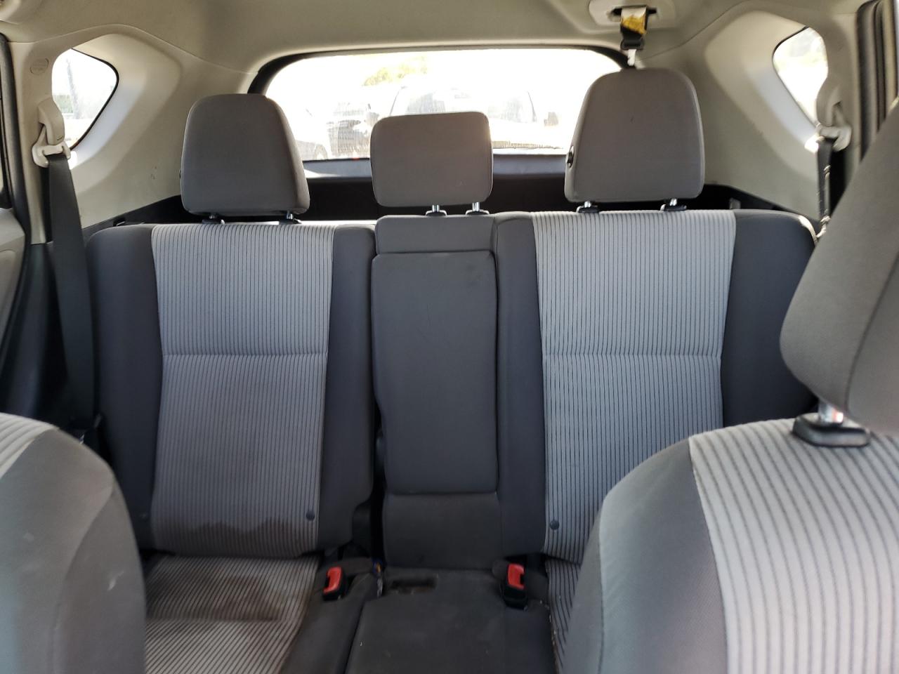 2T3BFREV0DW087285 2013 Toyota Rav4 Le