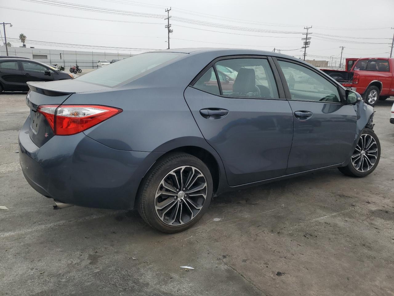 VIN 5YFBURHE2GP560183 2016 TOYOTA COROLLA no.3