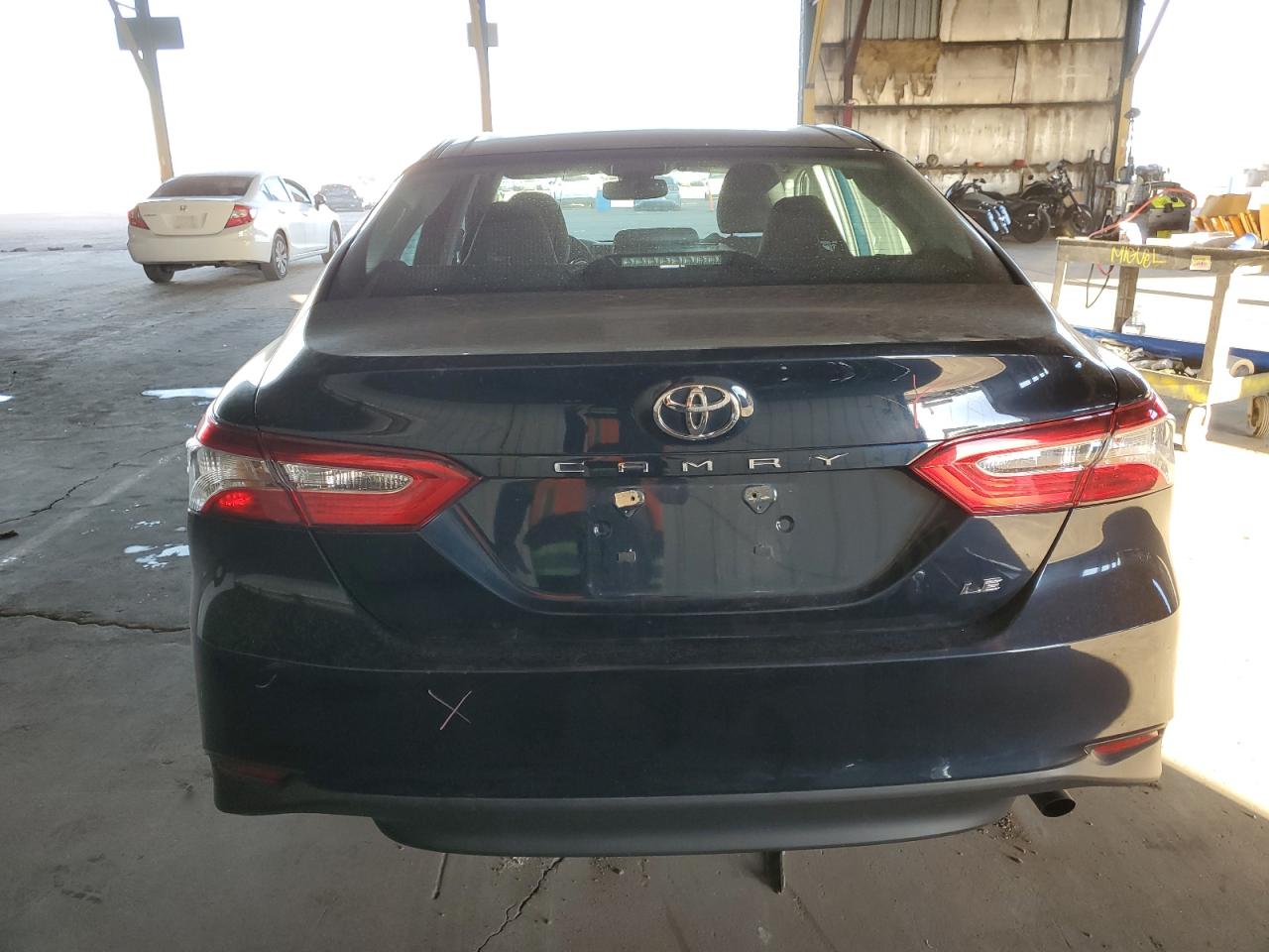 2018 Toyota Camry L VIN: 4T1B11HK2JU612904 Lot: 79023734