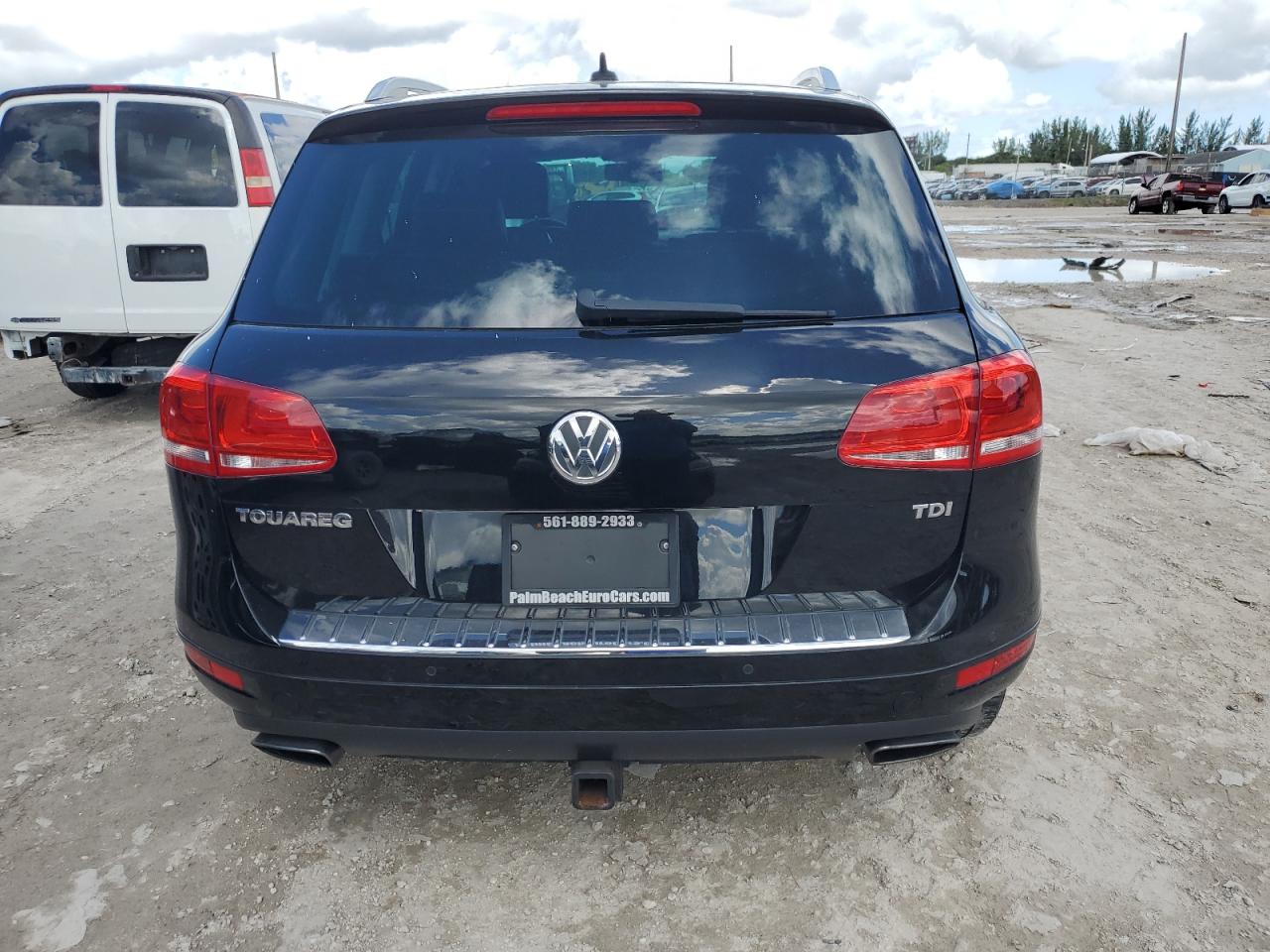 2011 Volkswagen Touareg V6 Tdi VIN: WVGFK9BP5BD007357 Lot: 77065434