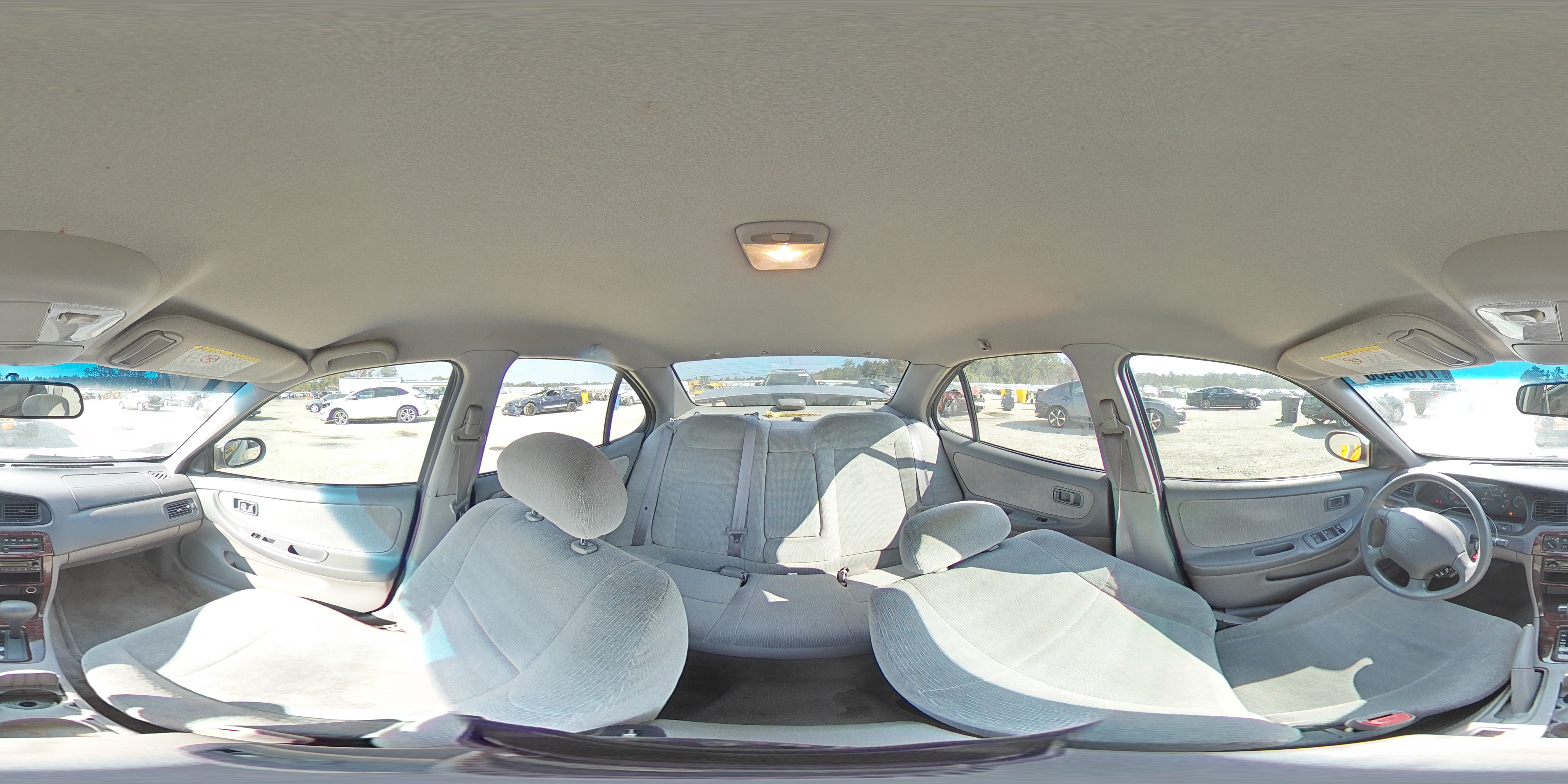 2001 Nissan Altima - Image 12