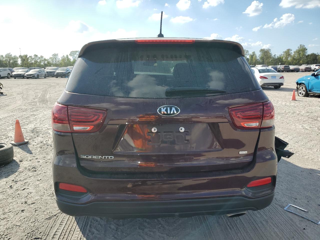 2019 Kia Sorento L VIN: 5XYPG4A3XKG568313 Lot: 77906634