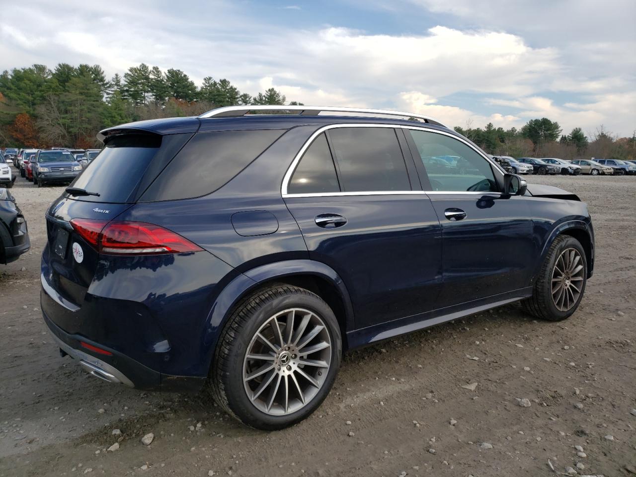 2021 Mercedes-Benz GLE - Image 3