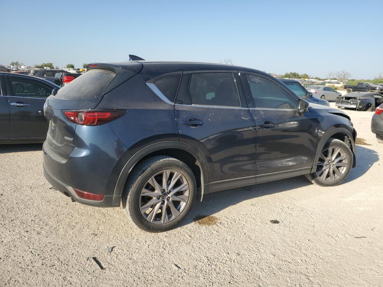 2020 Mazda CX-5 - Image 3