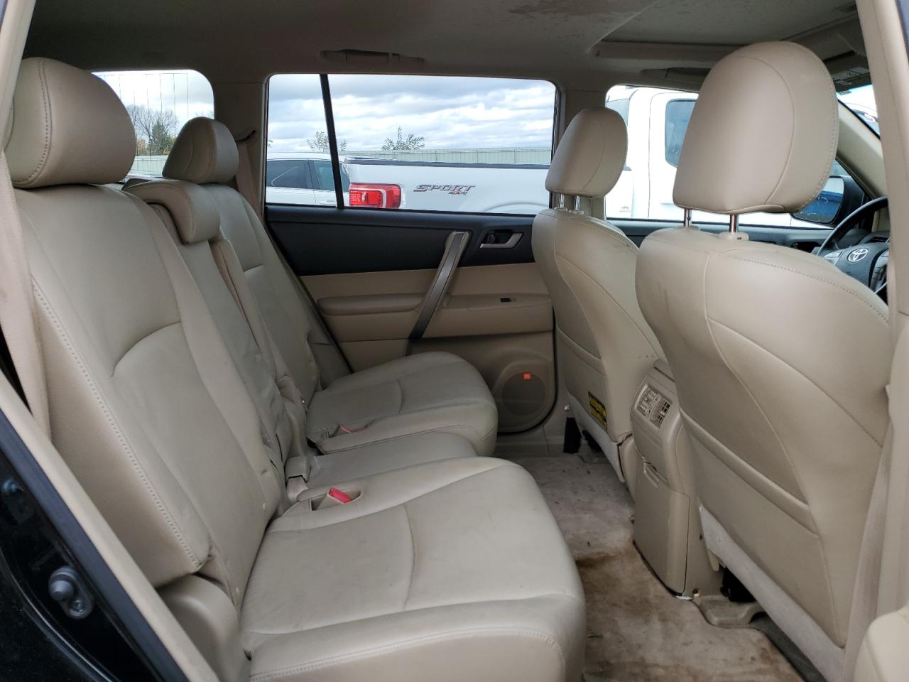 2008 Toyota Highlander - Image 10