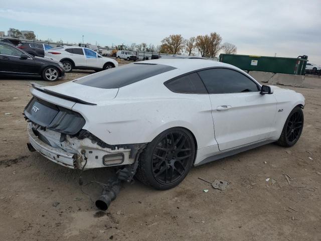  FORD MUSTANG 2016 Biały