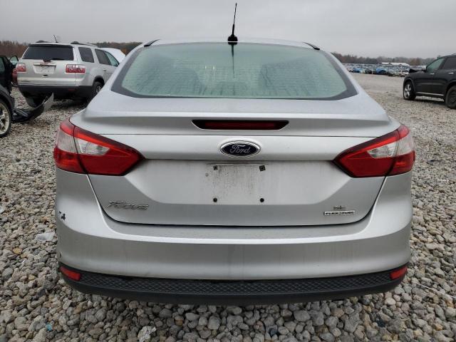  FORD FOCUS 2012 Silver