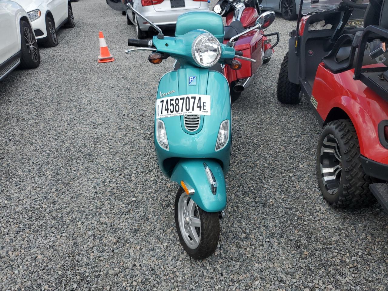 2013 Vespa Lx 50 VIN: ZAPC386B6D5302833 Lot: 74587074