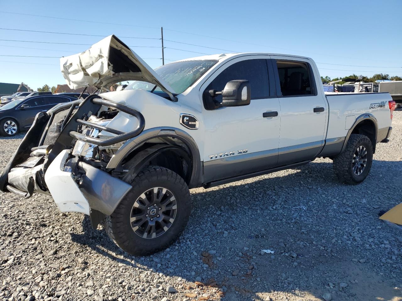 2018 Nissan Titan - Image 1