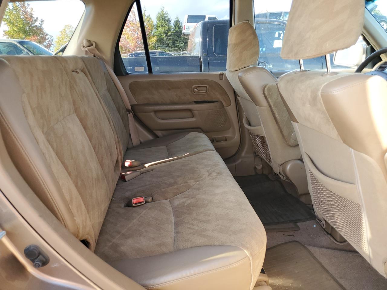 2004 Honda CR-V - Image 11