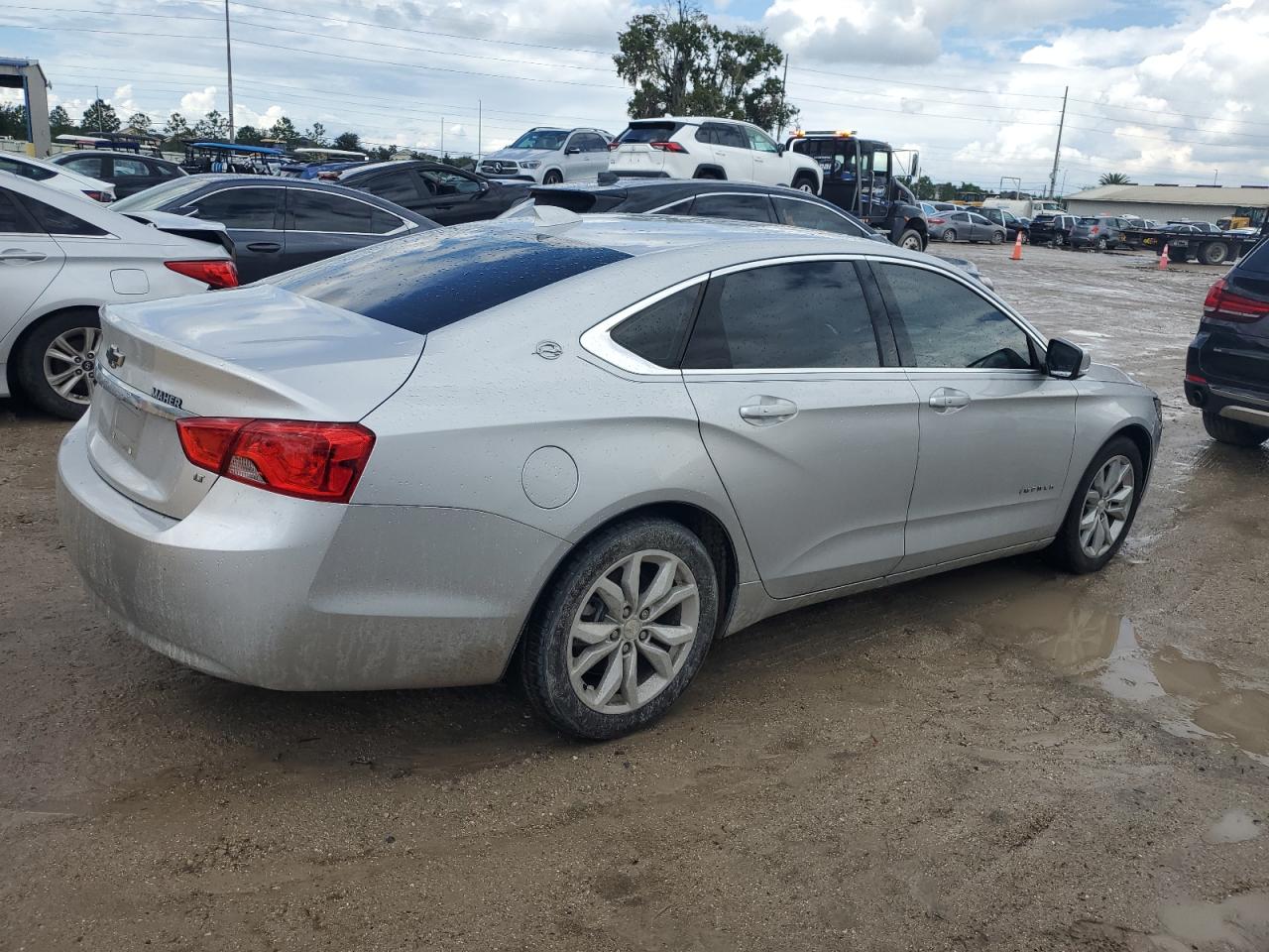 2018 Chevrolet Impala - Image 3