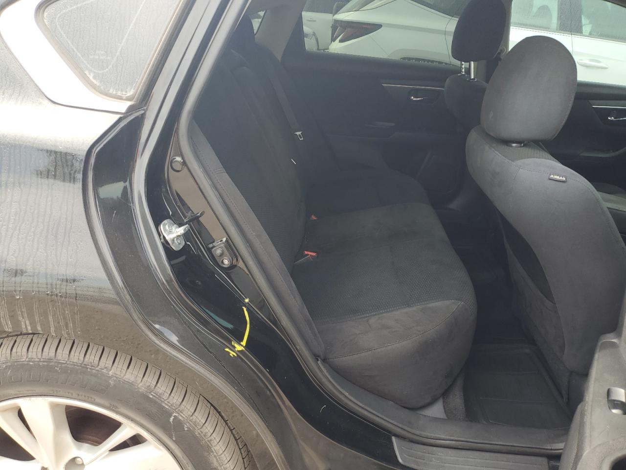 2015 Nissan Altima - Image 12