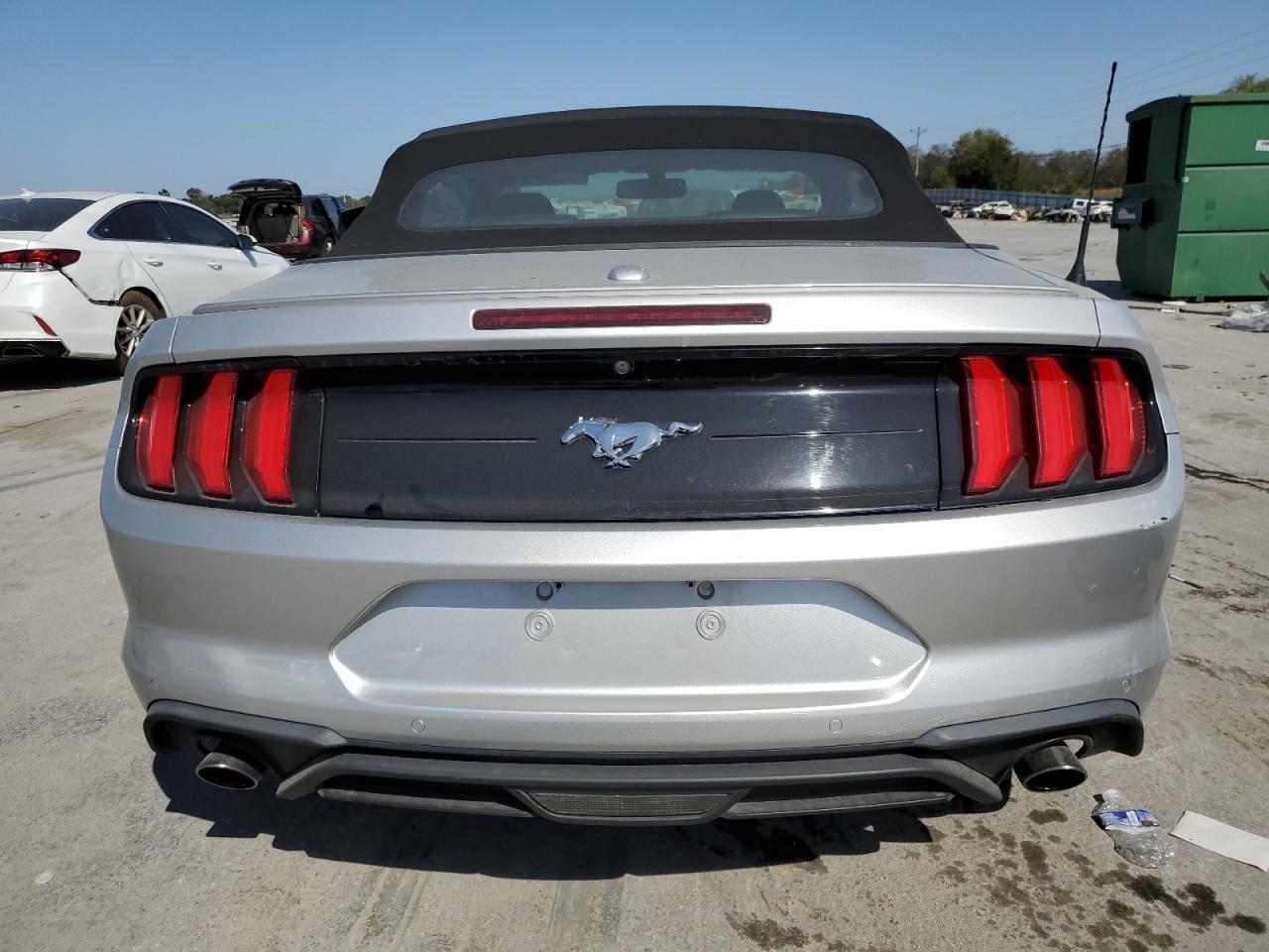 1FATP8UH6J5157145 2018 Ford Mustang