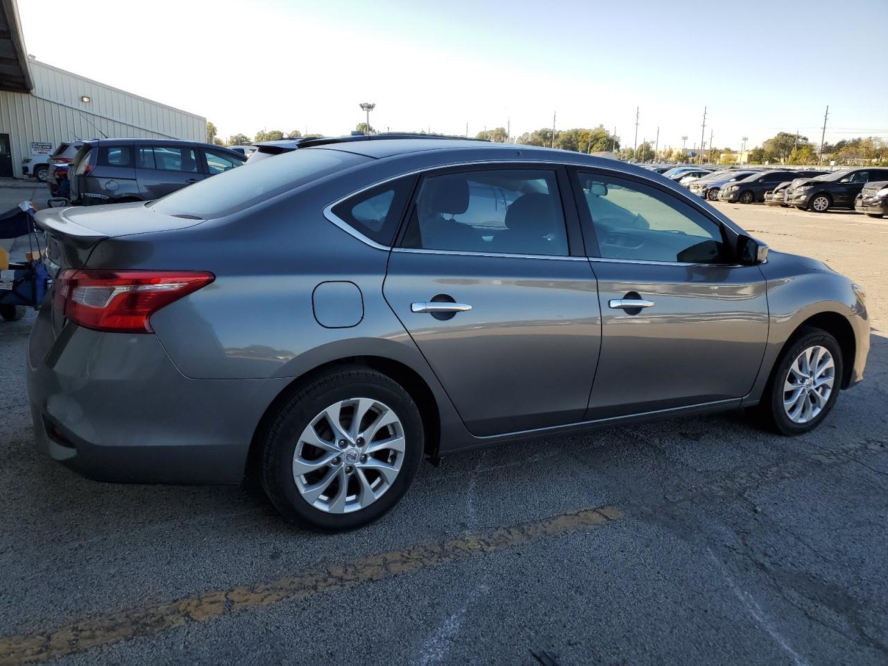 2017 Nissan Sentra - Image 3