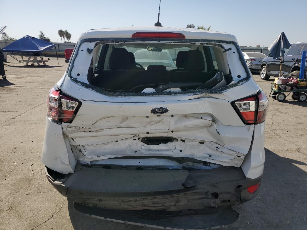 1FMCU0F75JUD51515 2018 Ford Escape S