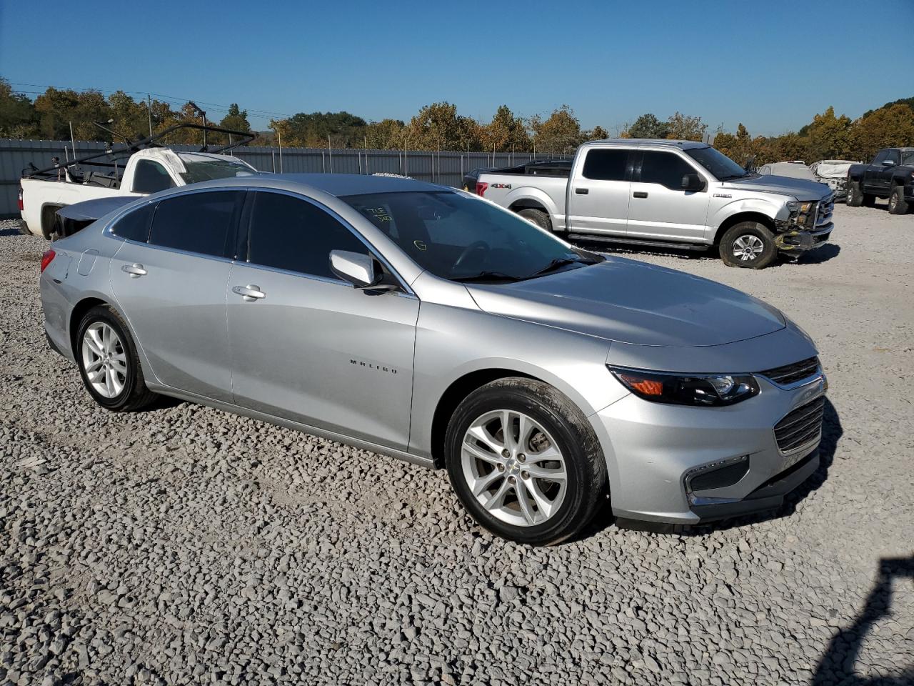 2016 Chevrolet Malibu - Image 4
