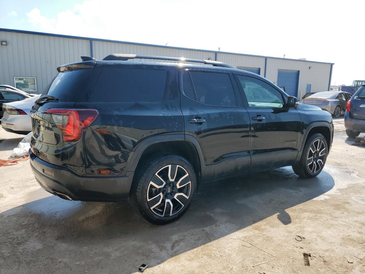 1GKKNML44MZ152465 2021 GMC Acadia Slt