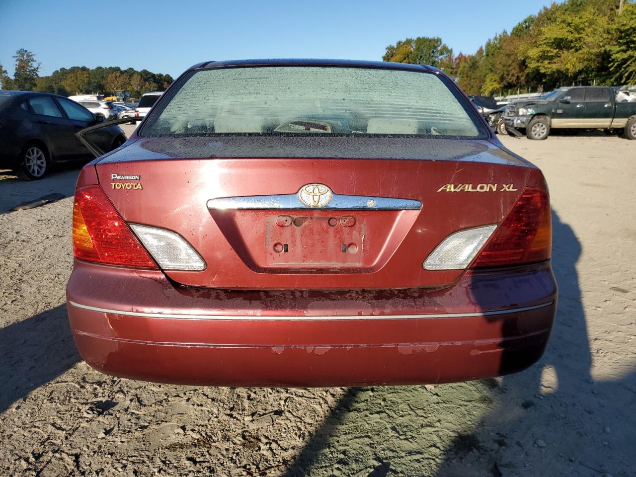 2000 Toyota Avalon Xl VIN: 4T1BF28B1YU012781 Lot: 76937044