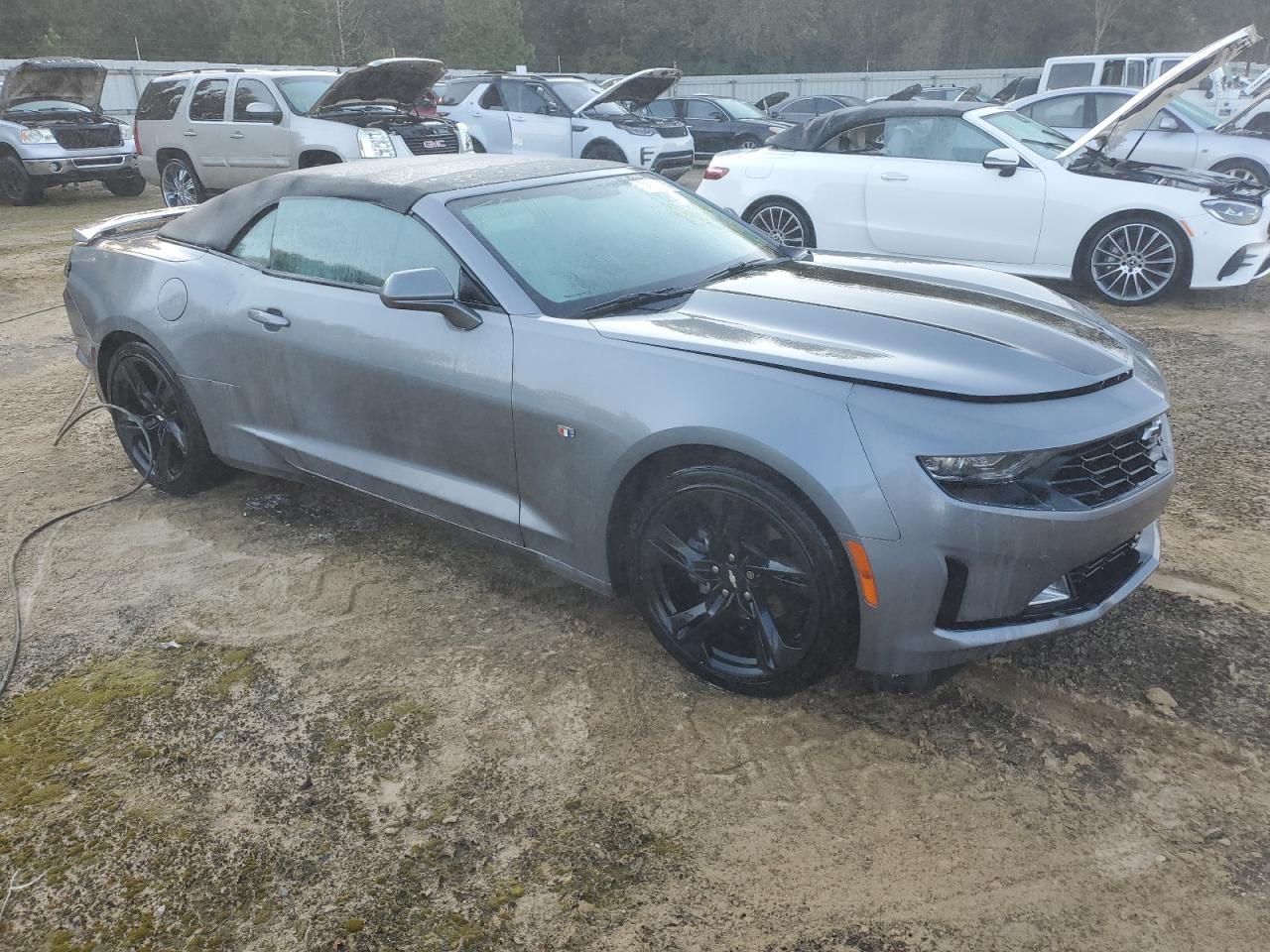 2019 Chevrolet Camaro - Image 4